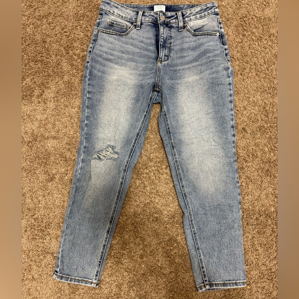 Time and Tru Size 8 Jeans